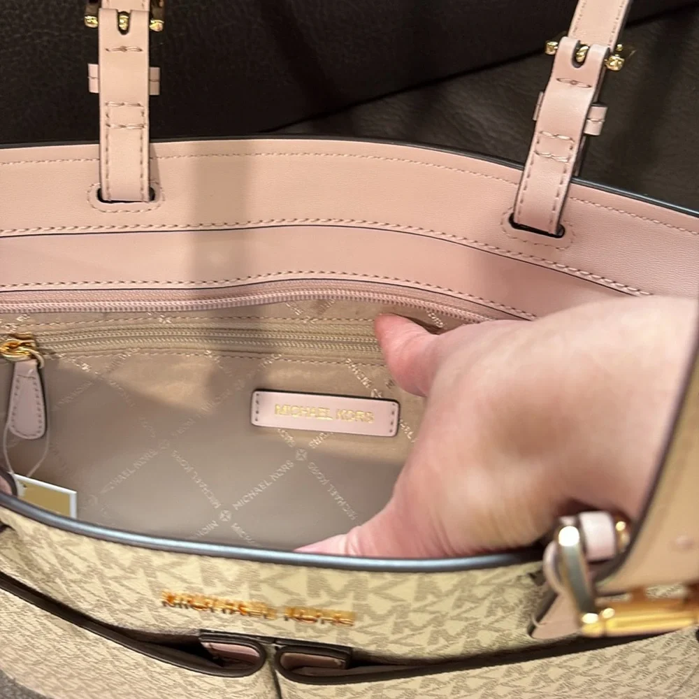 Michael kors signature multi blush medium double pocket tote